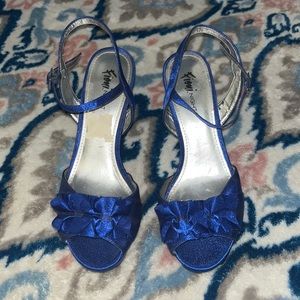 Fioni Night Navy Blue Stilettos Size 8